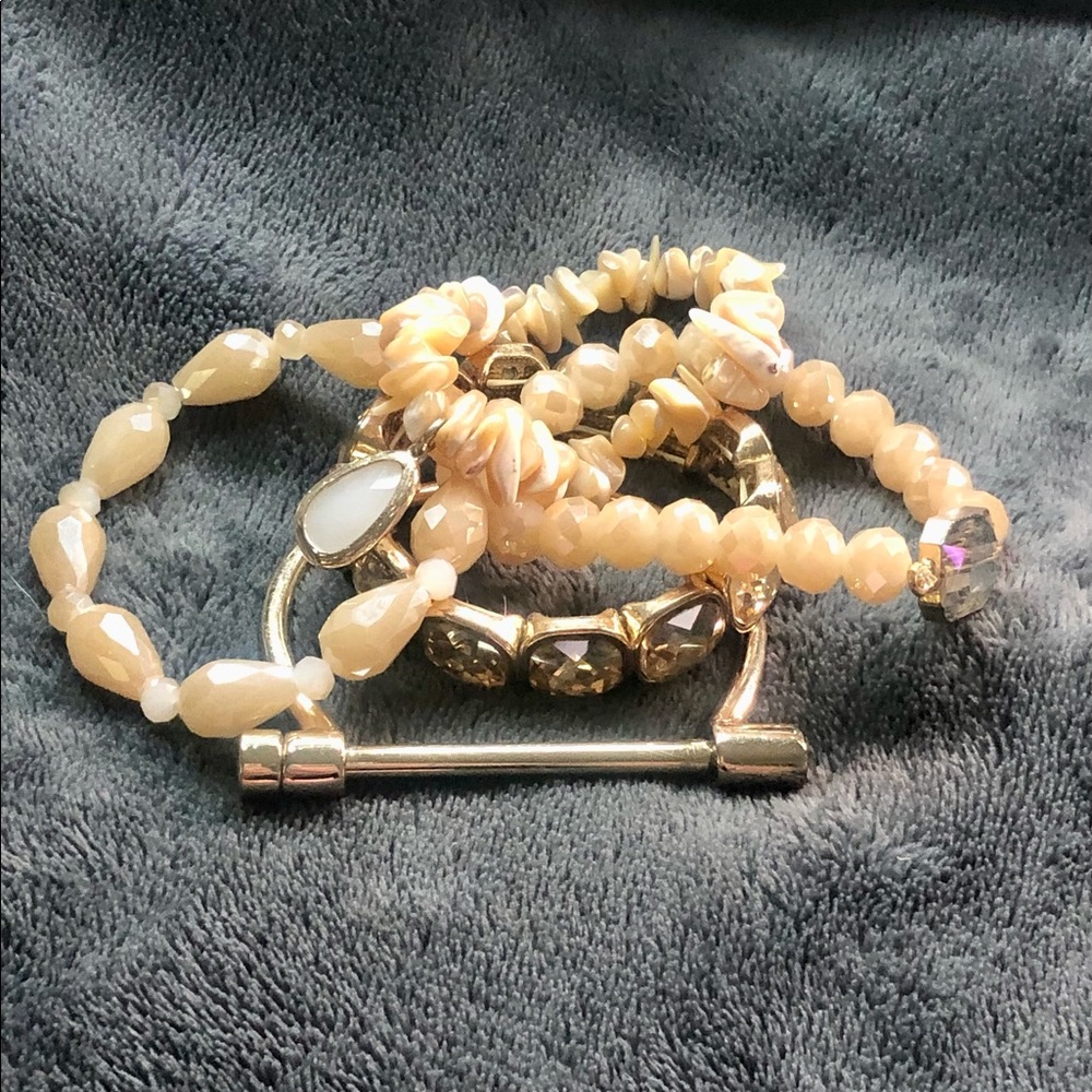 Stunning 5 piece bracelet stack